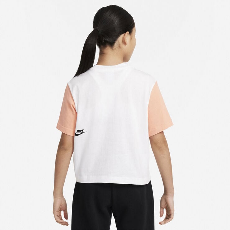 Nike Sportswear Essential Boxy T Shirt Hvid