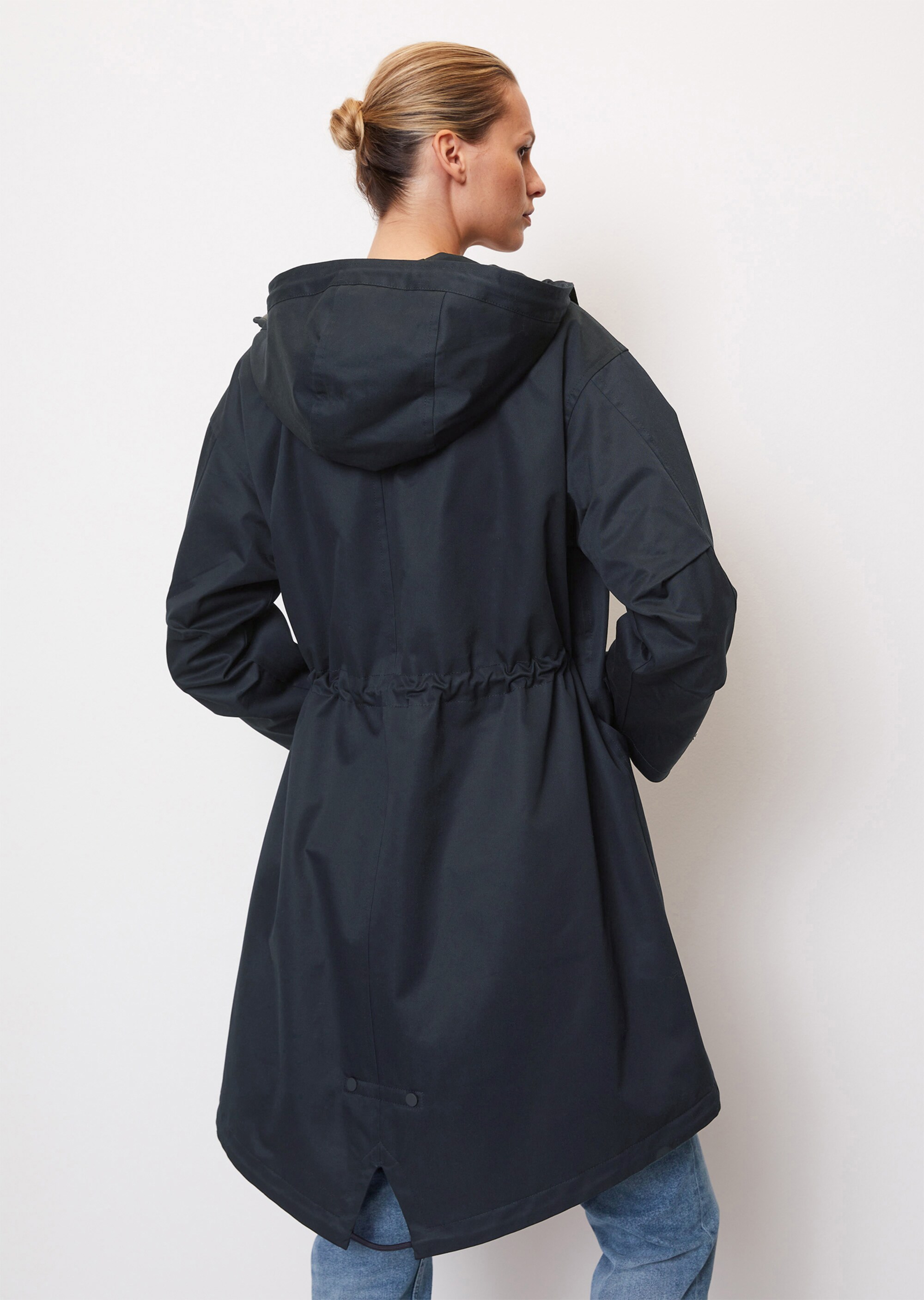 Leicht wattierter Parka mit fixierter Kapuze regular mit wasserabweisender Oberfläche