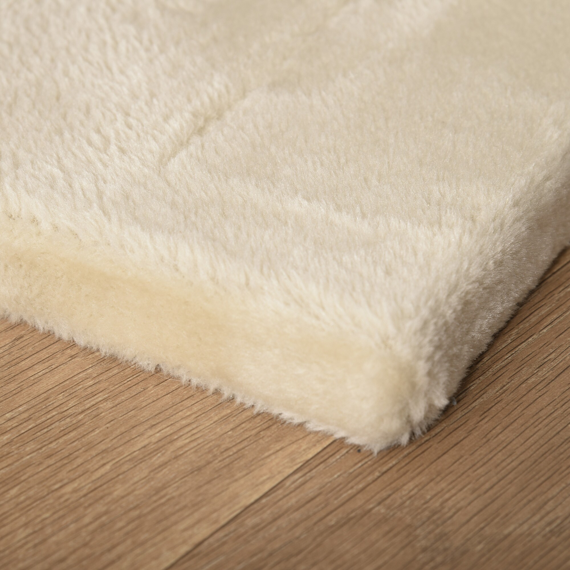 PawHut Kratzbaum mit Rattanhöhle braun, beige 60 x 40 x 109 cm (LxBxH)