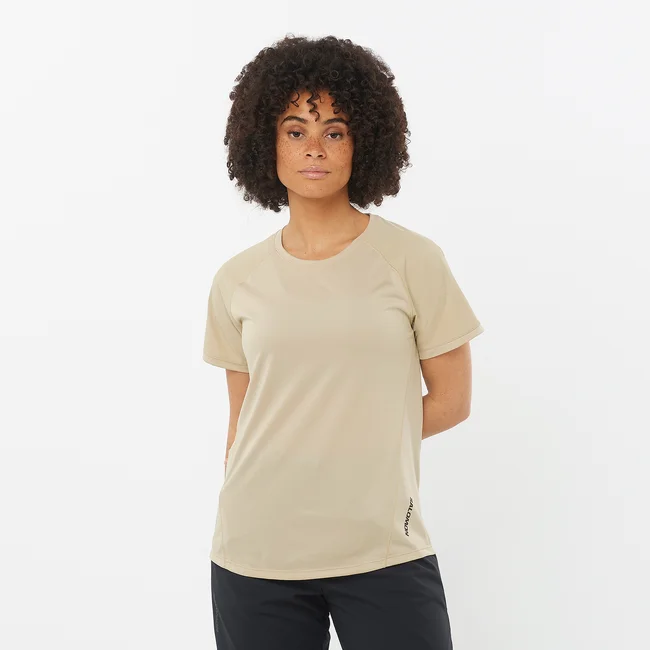 OUTLINE  Kurzarmshirt Damen