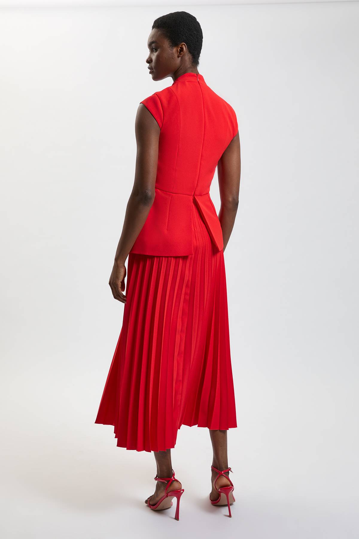 KarenMillen Robe Longue Plissée Asymétrique En Crêpe Ajusté