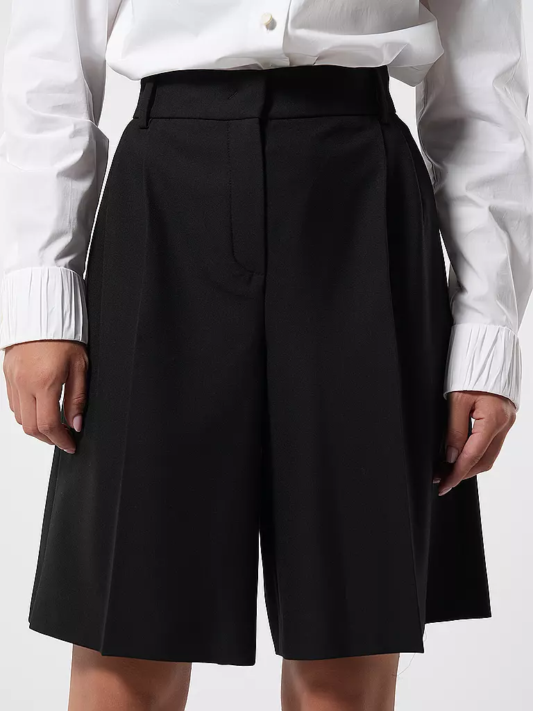 RIANI Shorts schwarz