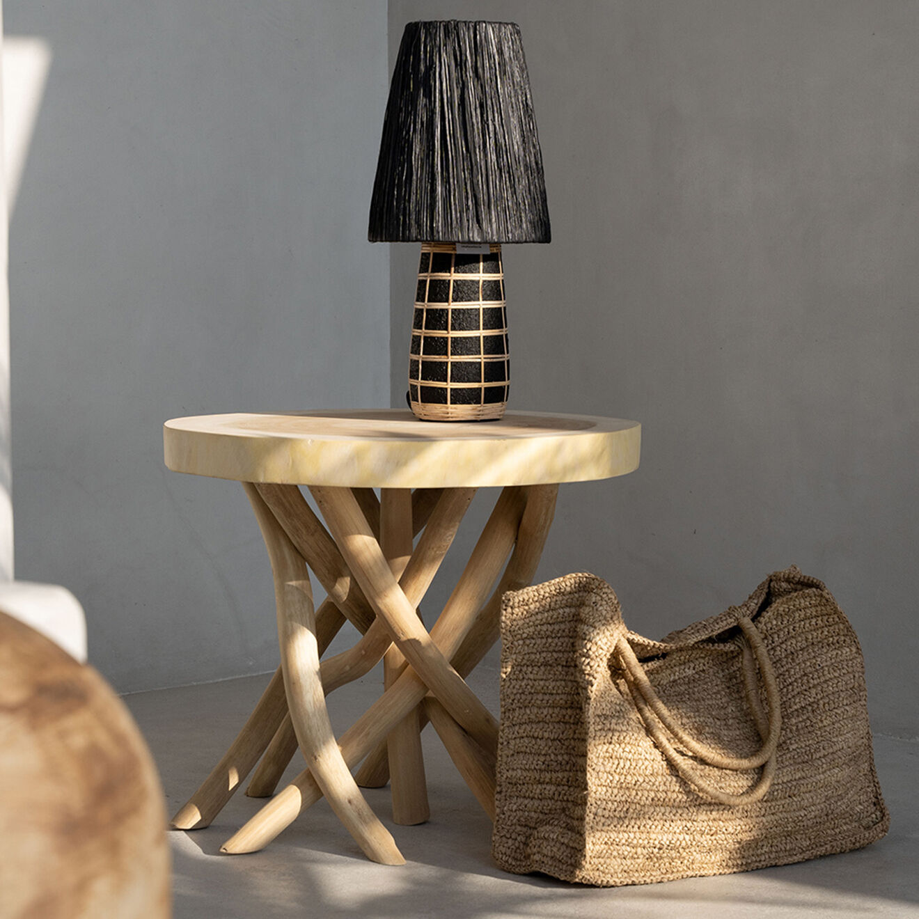 Bazar Bizar Table basse Gili naturel - 60x60x55 cm