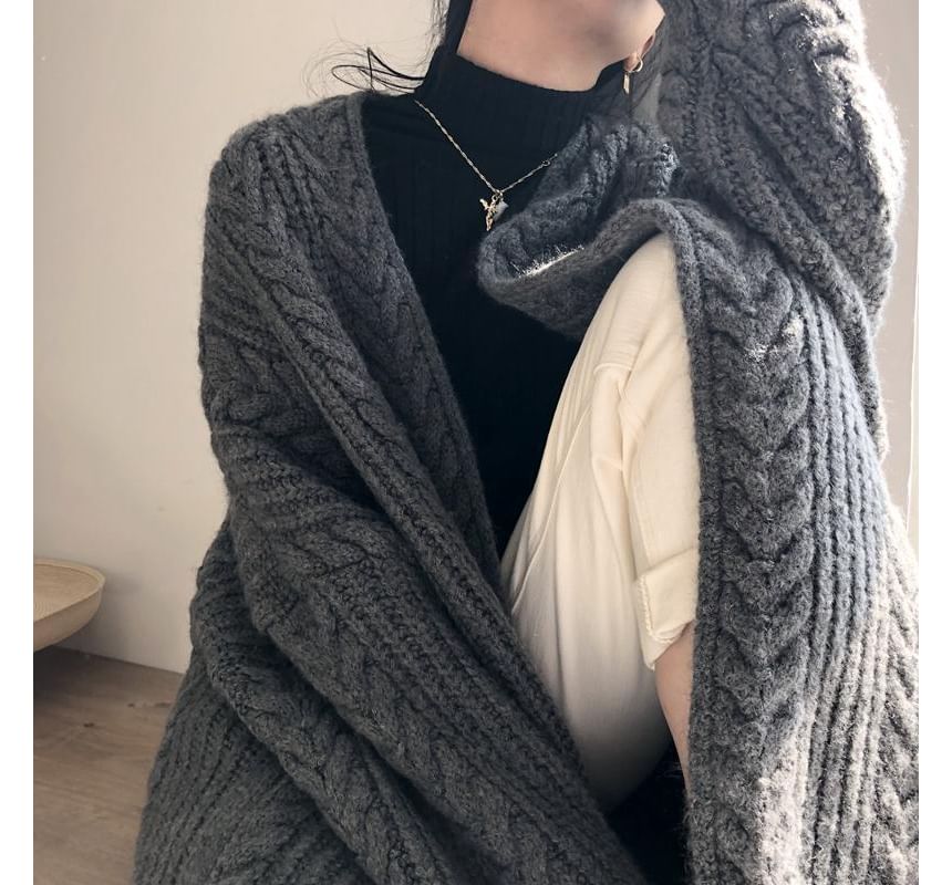 Yupina - Effen kabelgebreide midi-cardigan met open voorkant