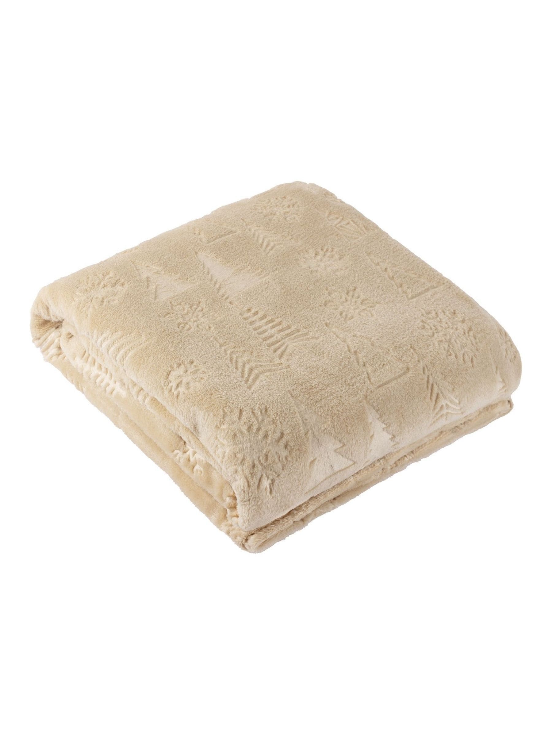 Furn Christmas Festive Trees Fleece Throw