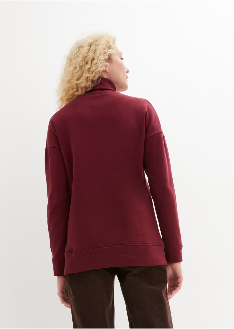 Sweat-shirt avec col roulé