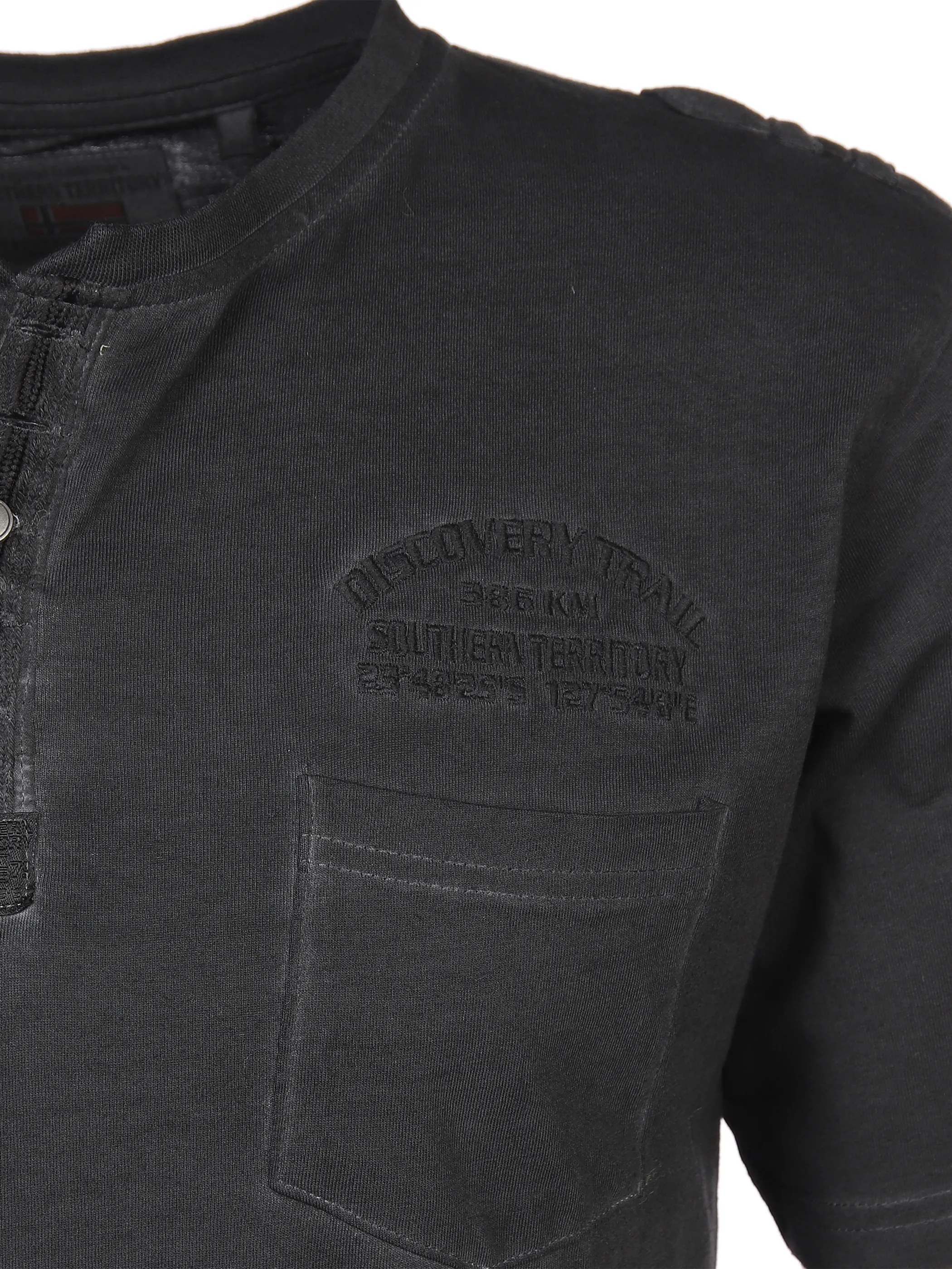 Herren Henley Shirt im Used Look