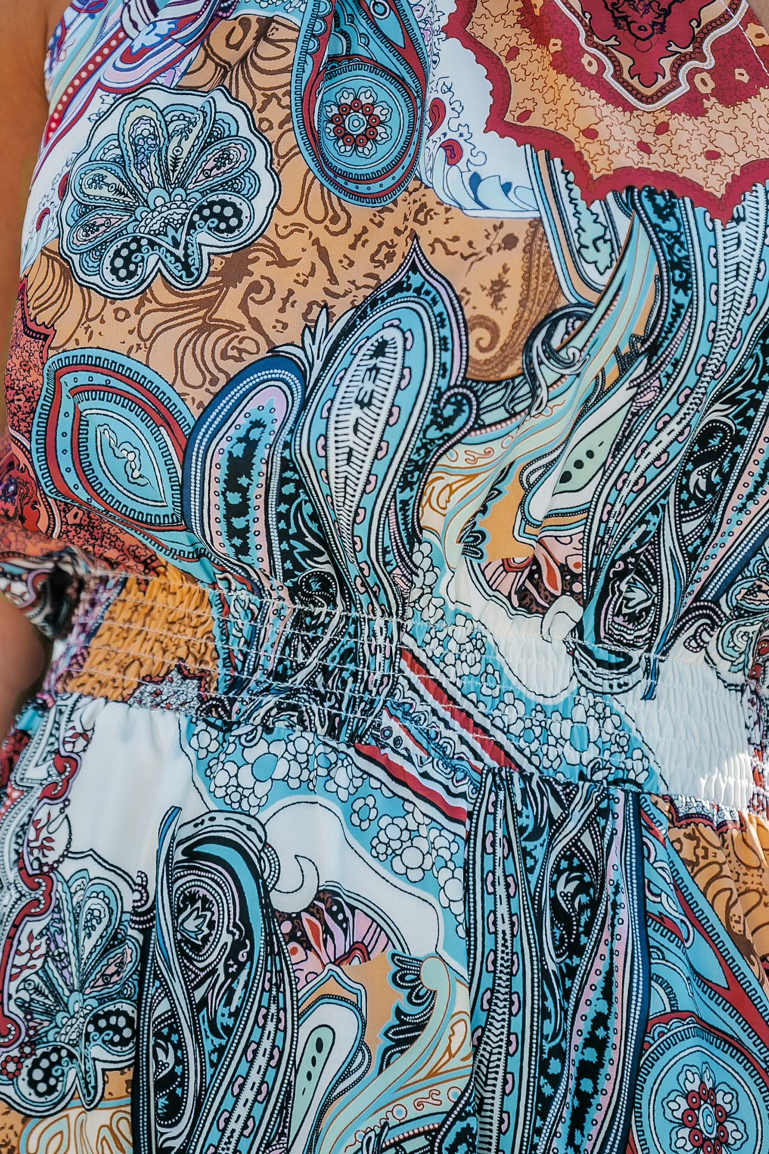 Robe maxi boho à col licou et volants