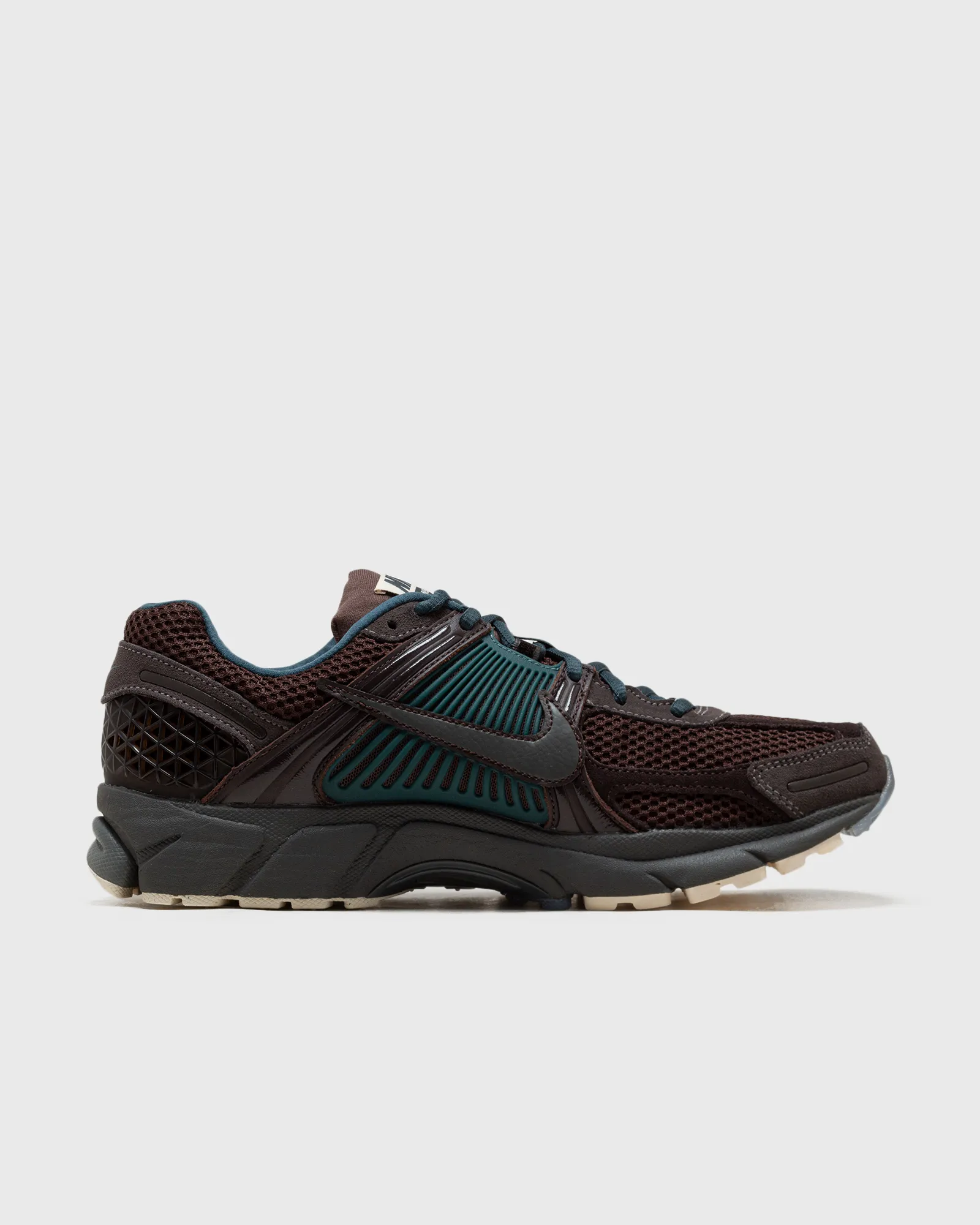 Nike ZOOM VOMERO 5 PRM