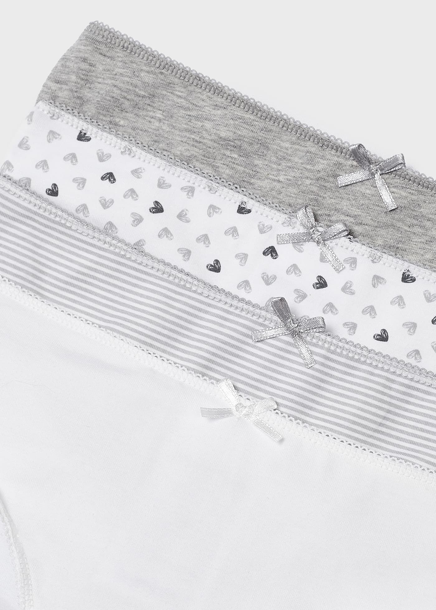 Conjunto de 4 calcinhas para meninas