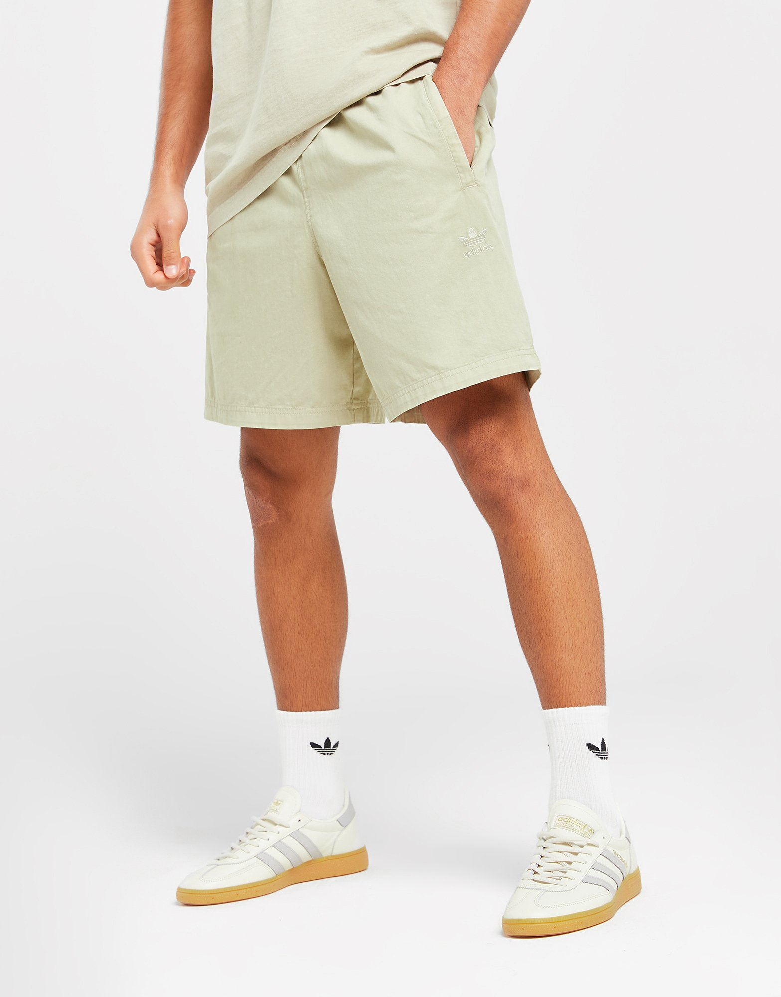 adidas Short toile Trèfle Essentials+ Dye