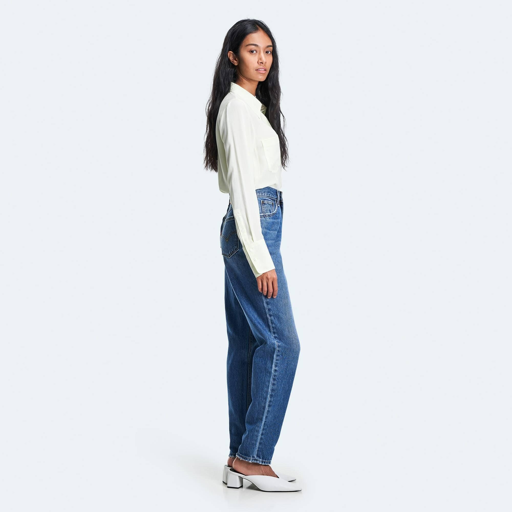 Levis 80s Mom Jeans