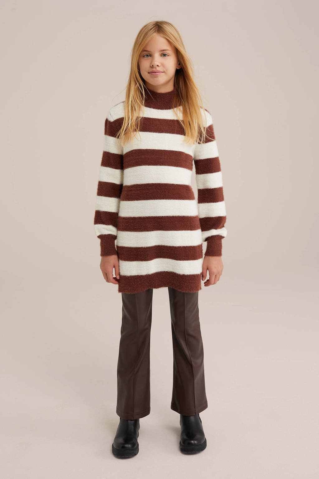 WE Fashion gestreepte jurk bruin/ecru