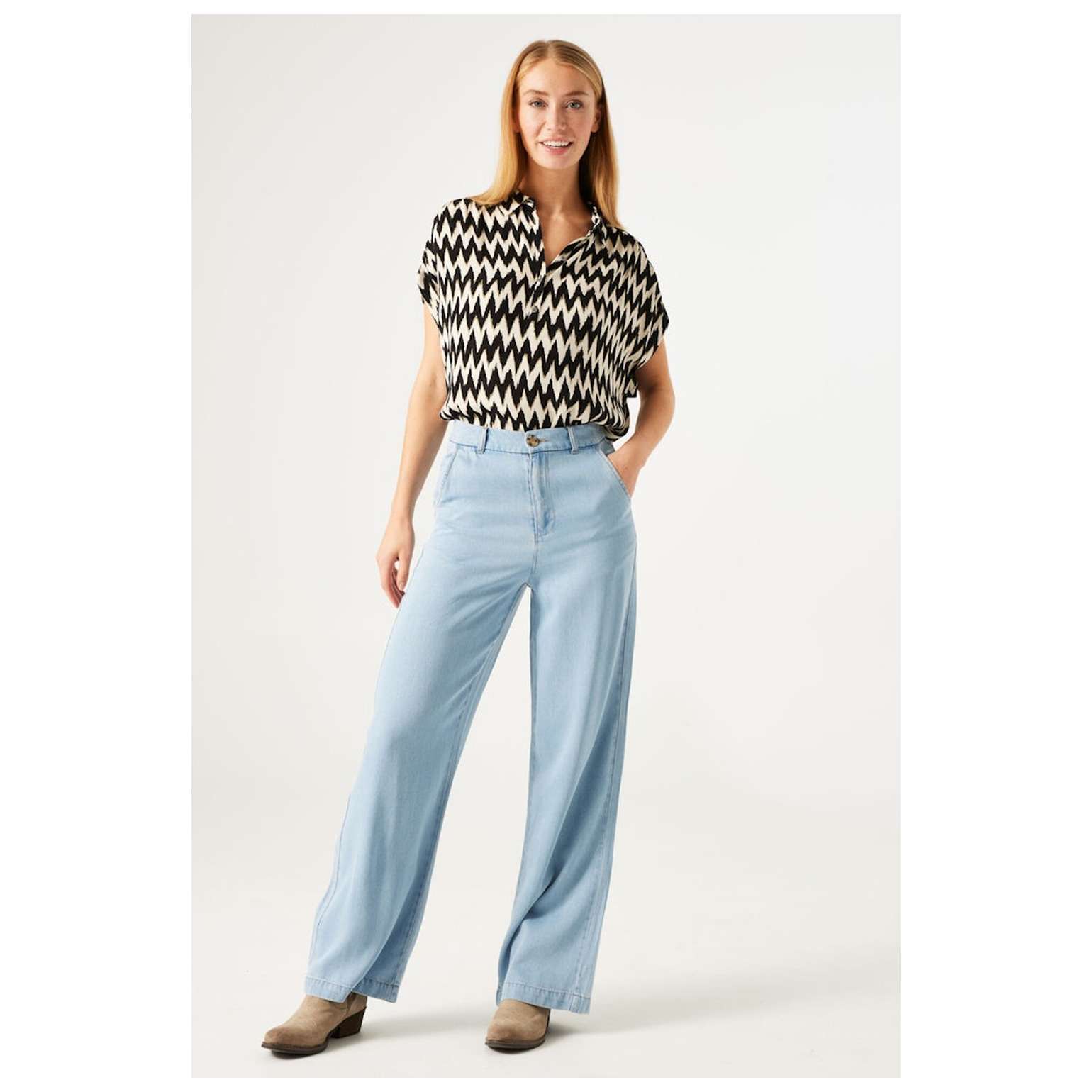 Garcia O40036_ladies shirt ss