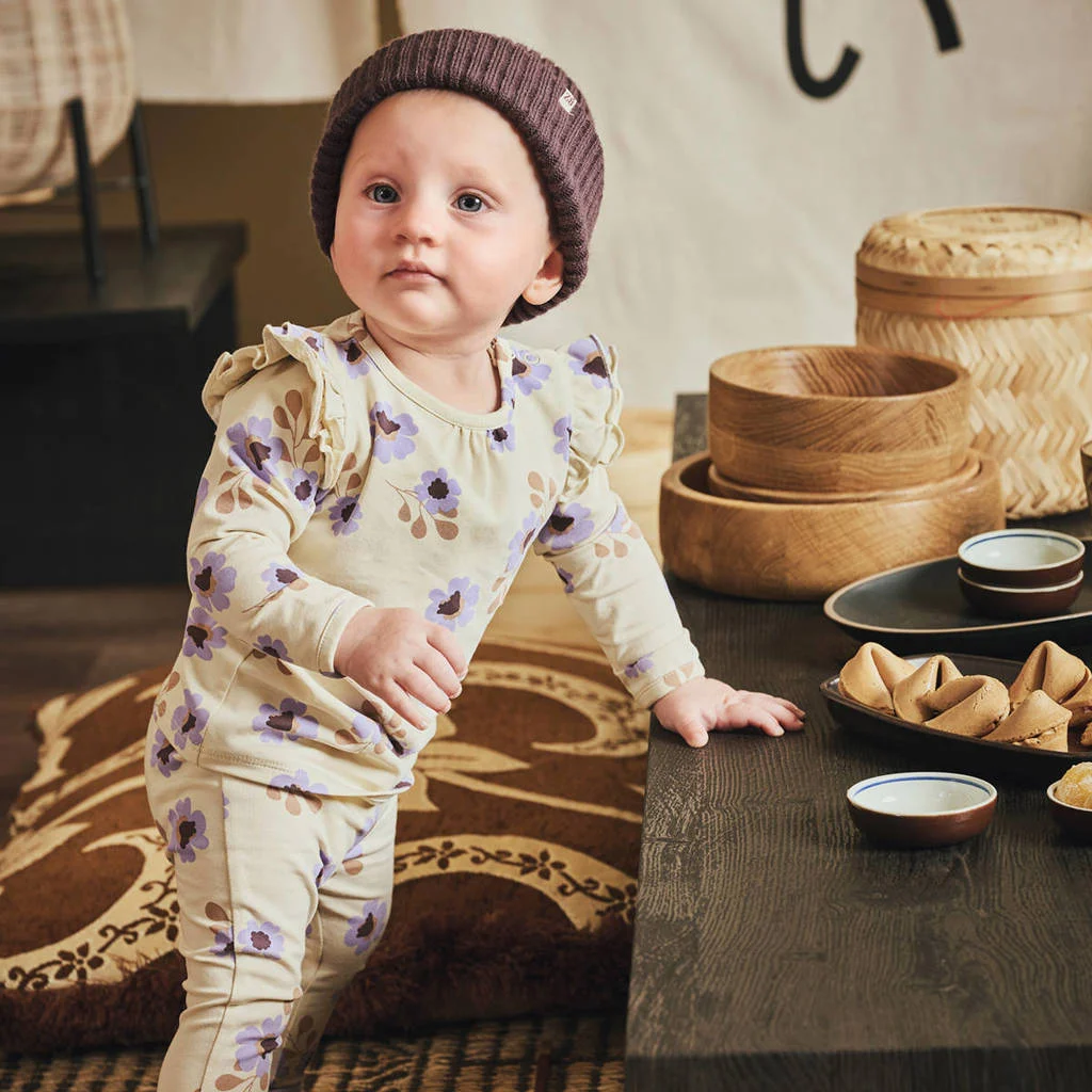 Z8 newborn longsleeve Elizan met ruches ecru/lila