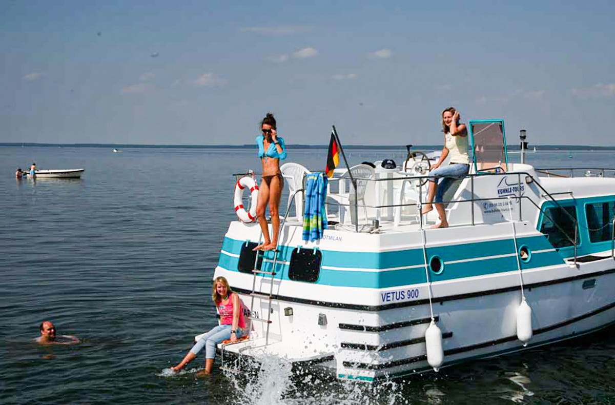 Hausboot-Übernachtung Rechlin