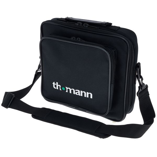 Behringer ULM302MIC Bag Bundle