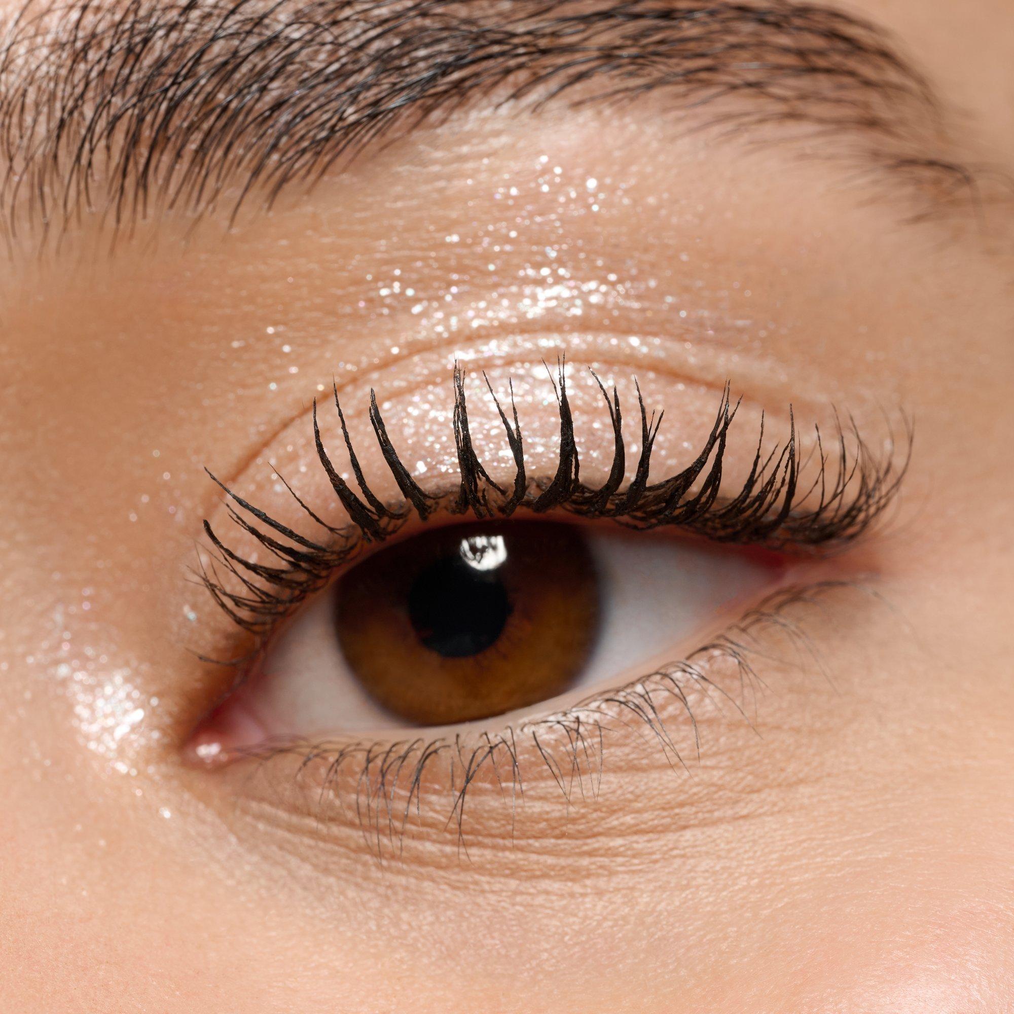 mono eyeshadow glitter