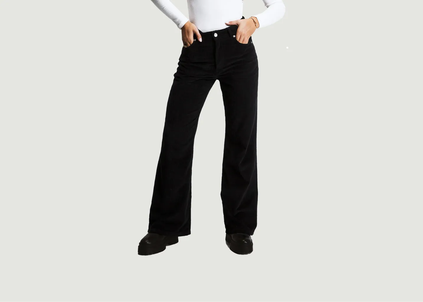 Pantalon Flare en velours côtelé Côtelé Paris