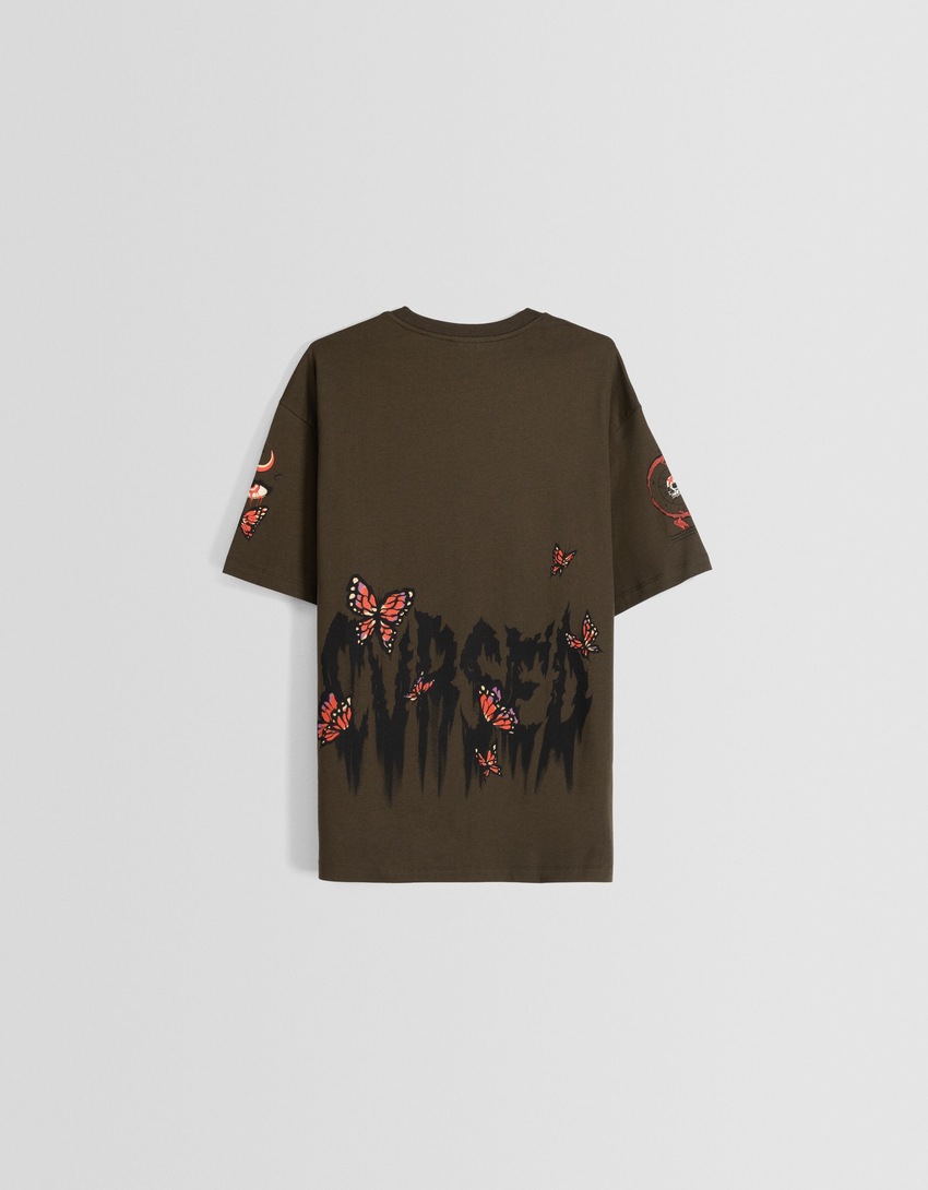 Camiseta de manga curta com estampa e modelagem quadrada