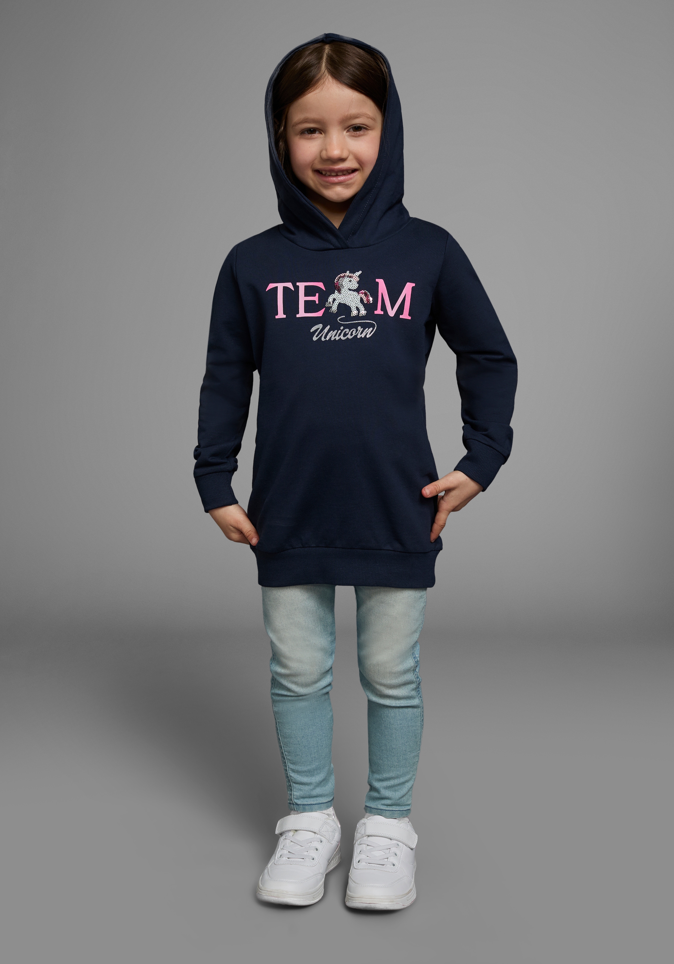 KIDSWORLD Kapuzensweatshirt », Longsweashirt mit Pailletten«, Langarm,  Basic-Passform,  mit modischem Druck,  mit Kapuze