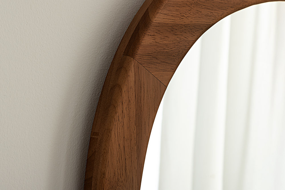 Massiver Wandspiegel ORGANIC 120cm braun Walnussholz-Design