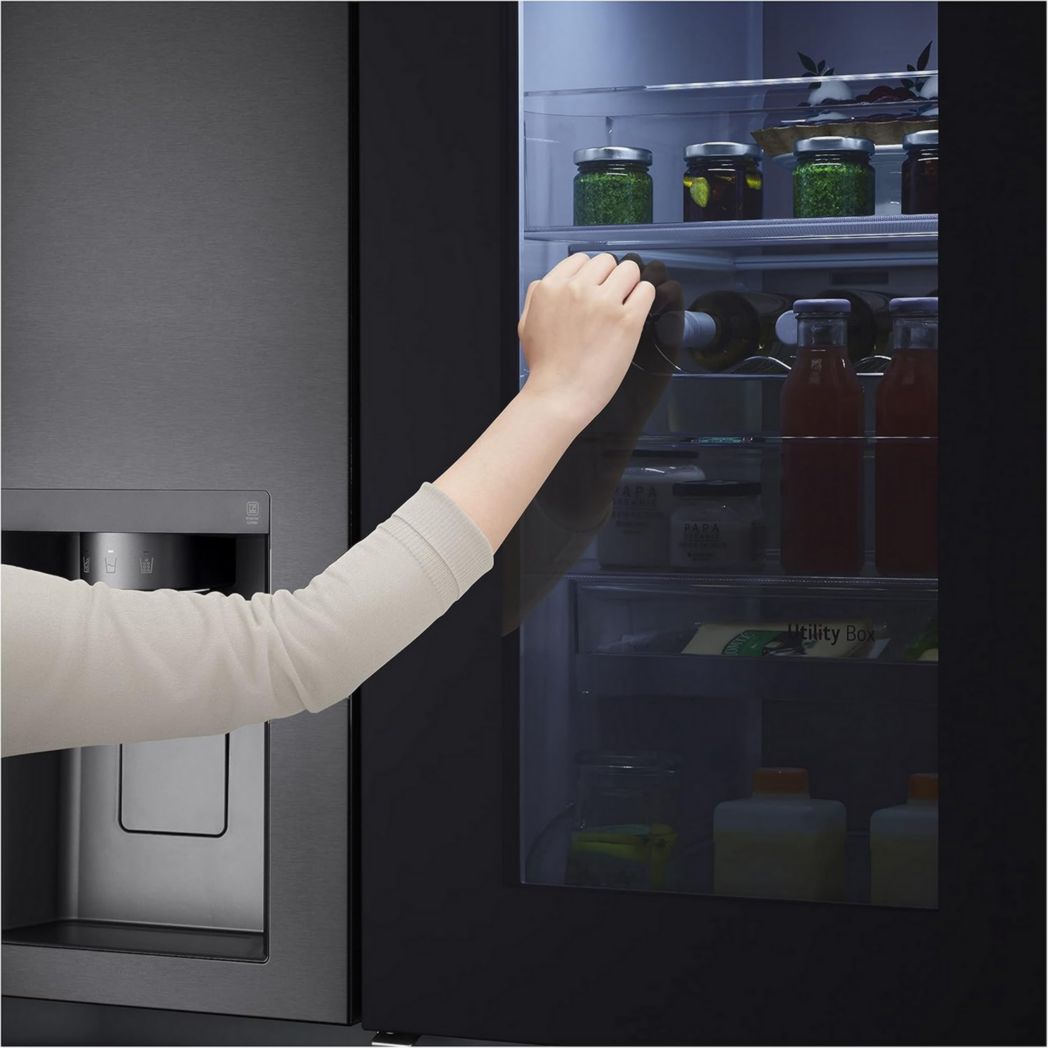 Réfrigérateur combiné LG GSXV91MCAF - Côte à côte, 635 L, InstaView, Total No-Frost, compartiment congélateur, distributeur d'eau et de glaçons UVnano, compresseur à onduleur linéaire, Wi-Fi, noir, classe F