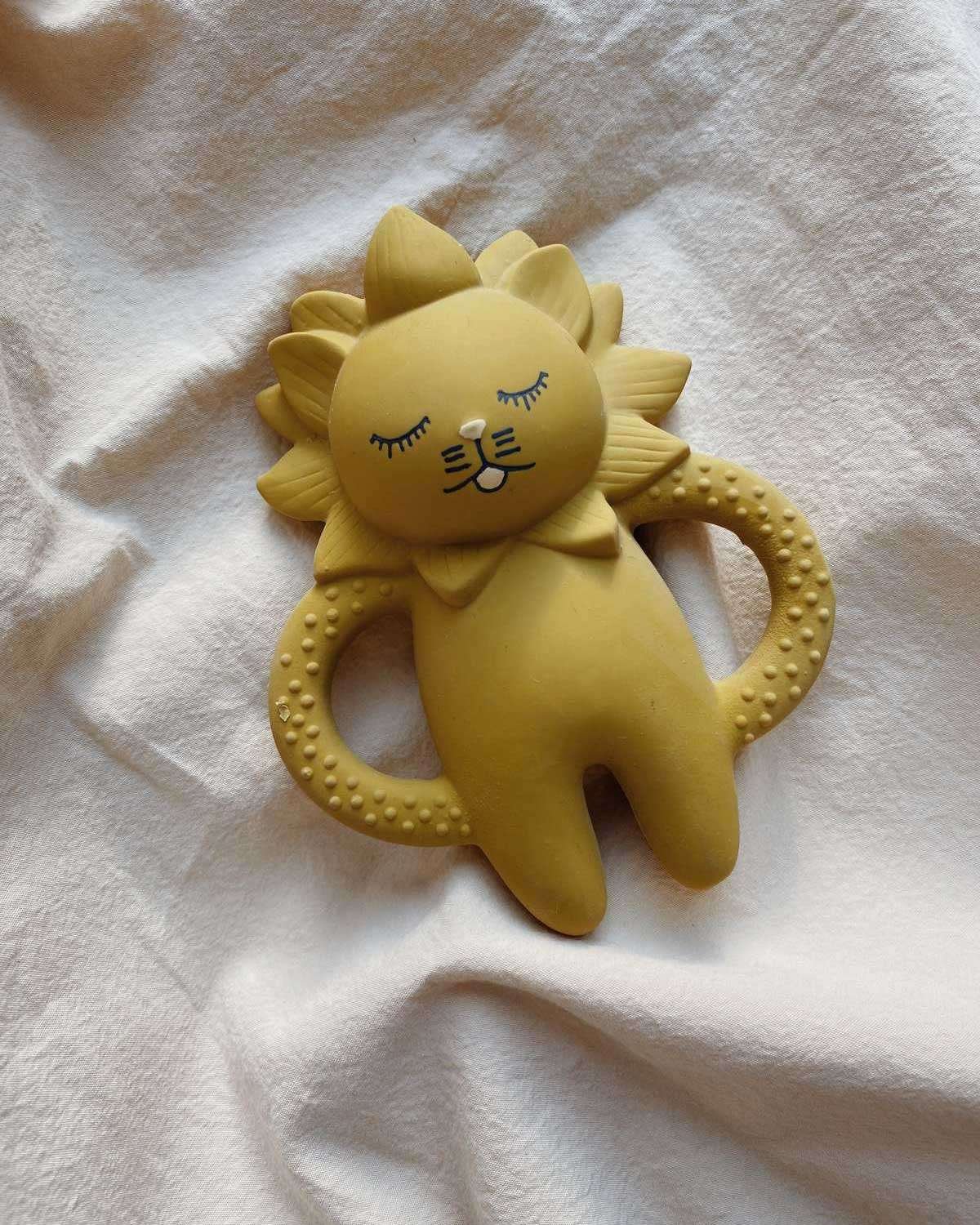 Biteleke – 100% Naturgummi | Lion Teeth Soother