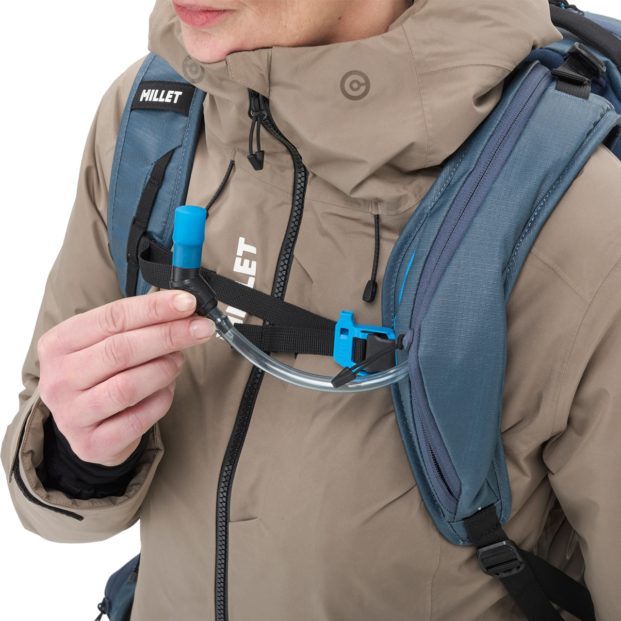 Millet Cosmic 28L dark denim | Rucksäcke | Freeskirucksäcke   Taschen | Freeski | XSPO
