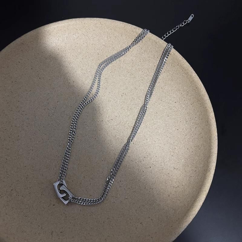 Lilafey - In elkaar grijpende gelaagde choker van roestvrij staal