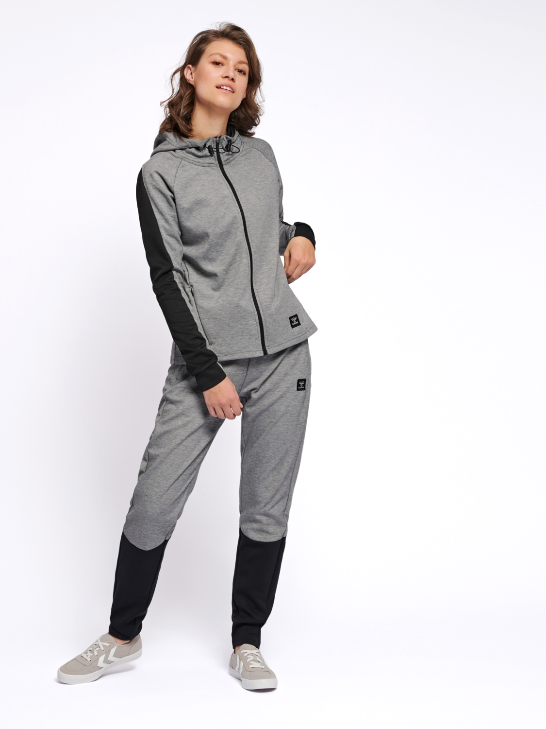 hmlESSI ZIP HOODIE