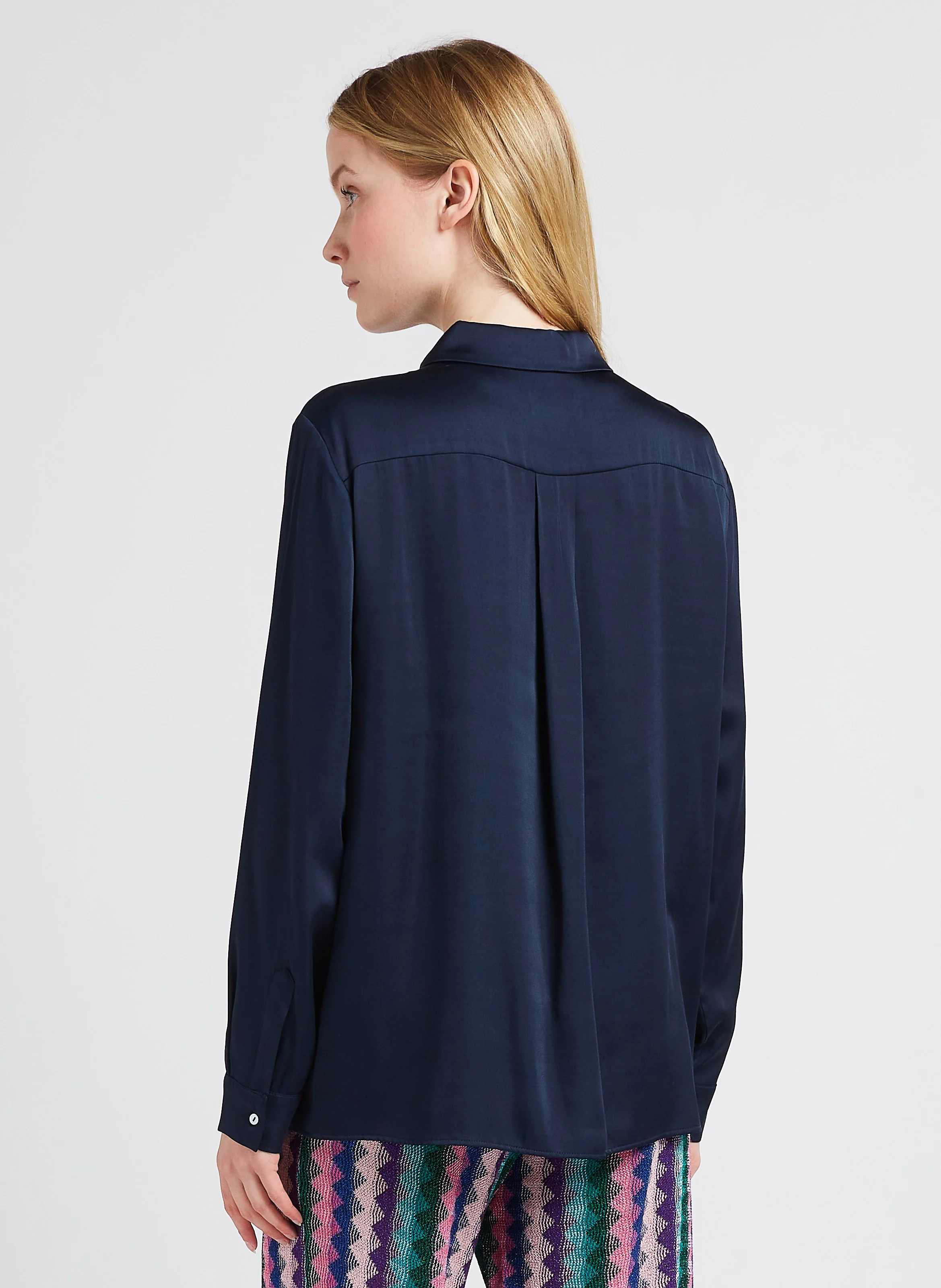 CARLA - Chemise fluide à col classique en viscose mélangée | Violet