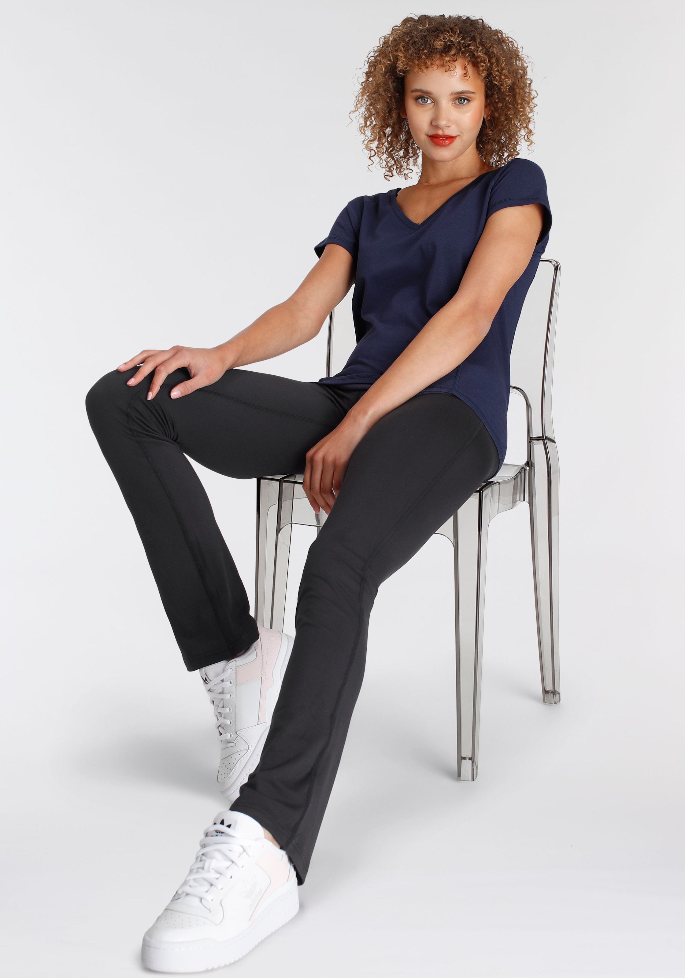 FAYN SPORTS Funktionsshirt »Double Pack Essential« 2er-Pack,  Kurzarm,  lockere Passform,  unifarben,  V-Ausschnitt