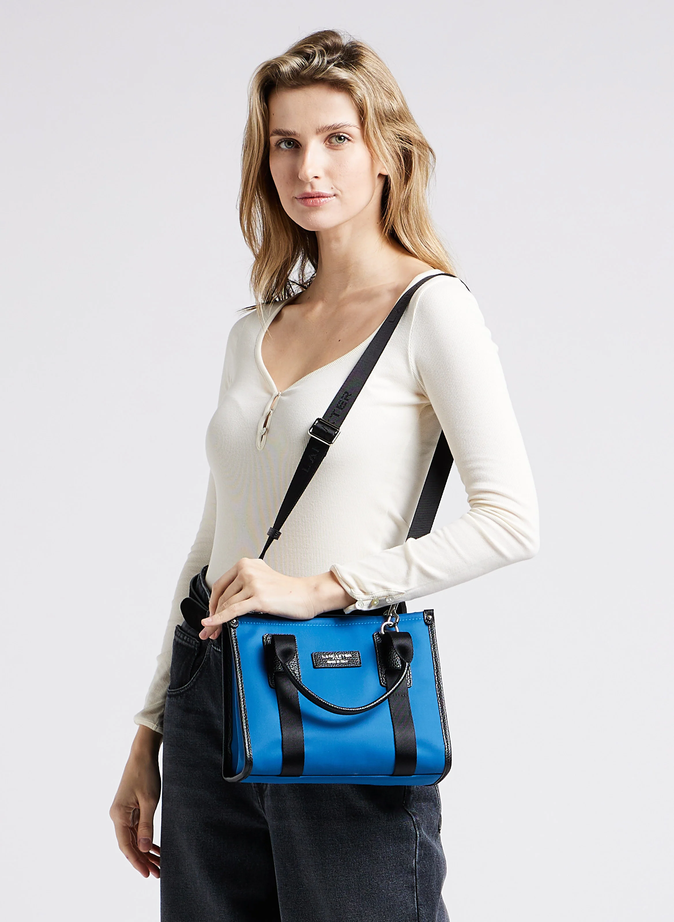 BASIC FACULTY - Sac à main en nylon | Bleu