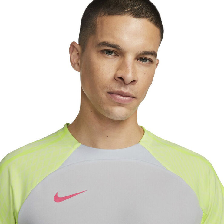 Nike Dri Fit Strike T Shirt Grå