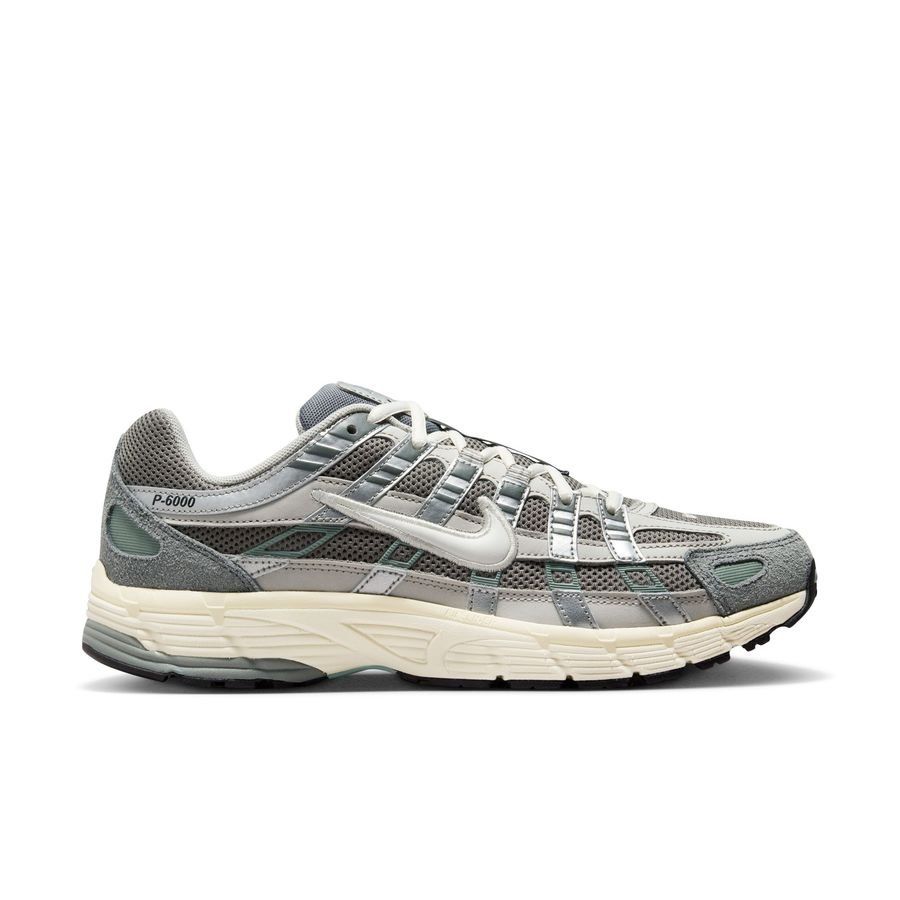 Nike Chaussures P-6000 - Gris/Blanc/Gris