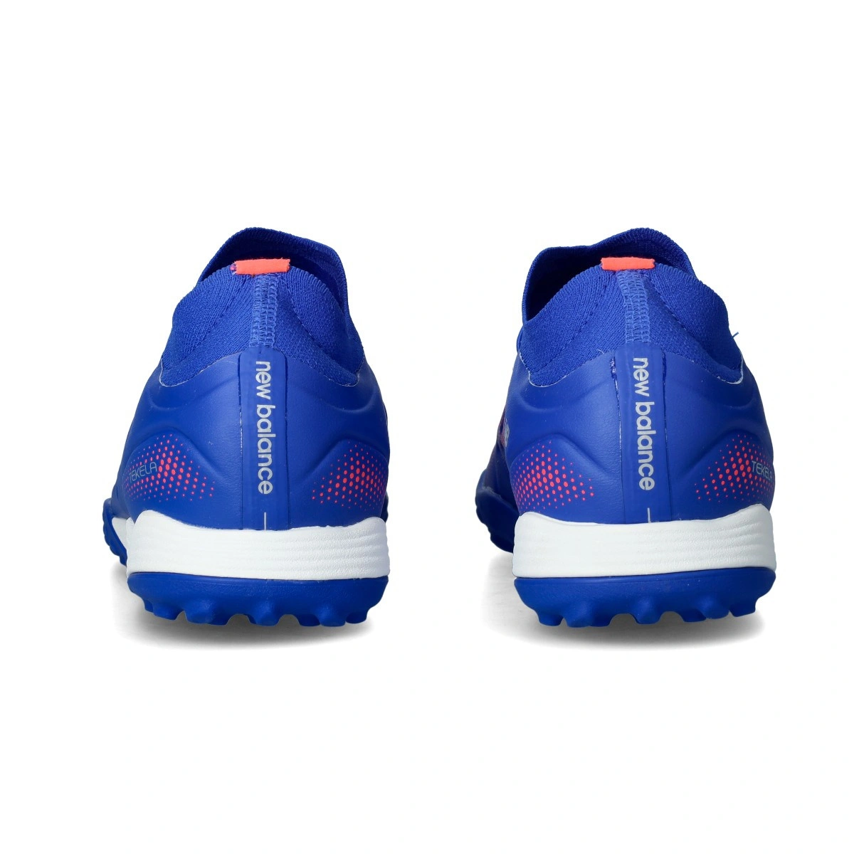 Chuteira New Balance Tekela Team Turf V5