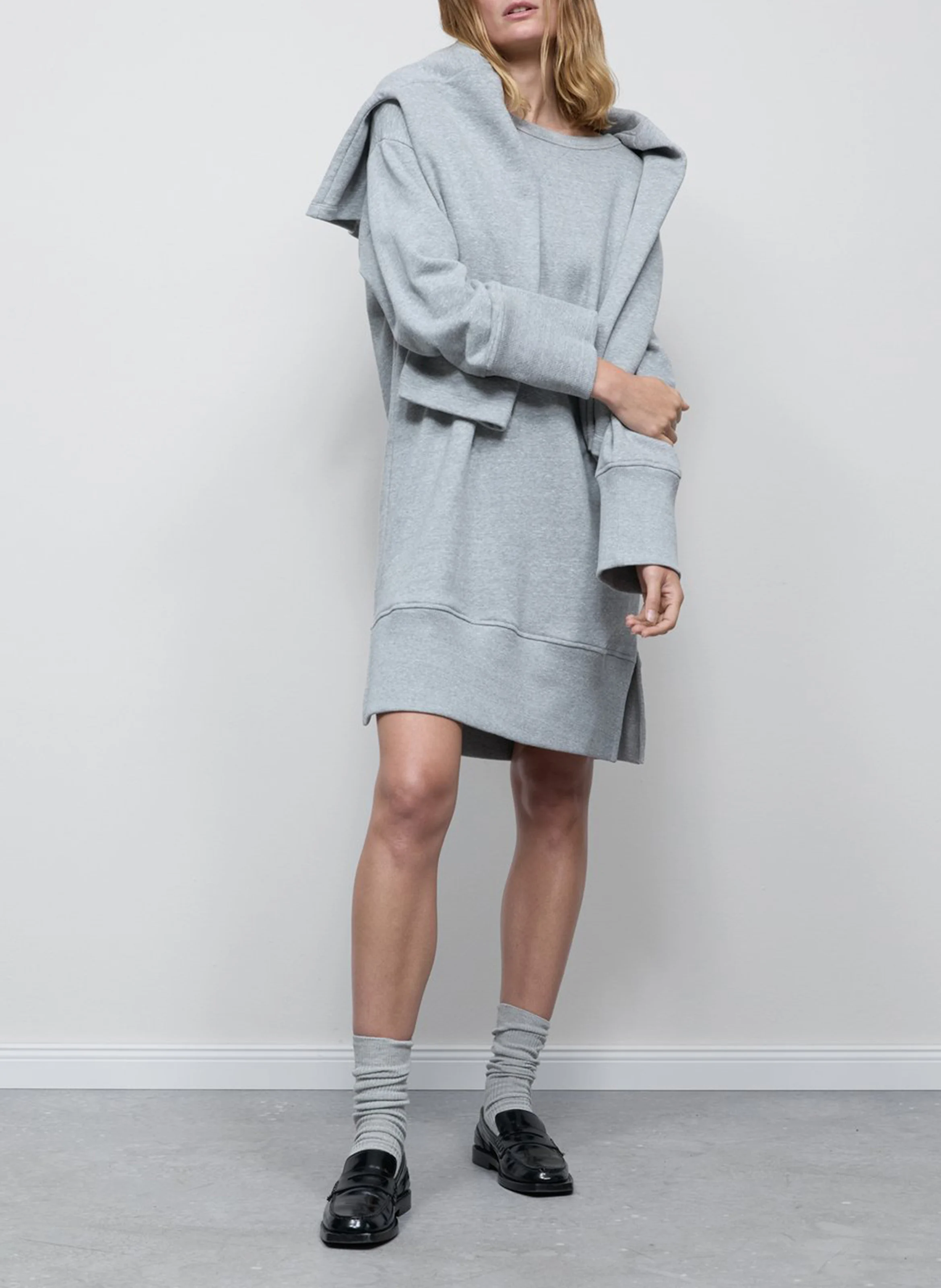 FELPA - Robe courte col rond en coton mélangé | Gris