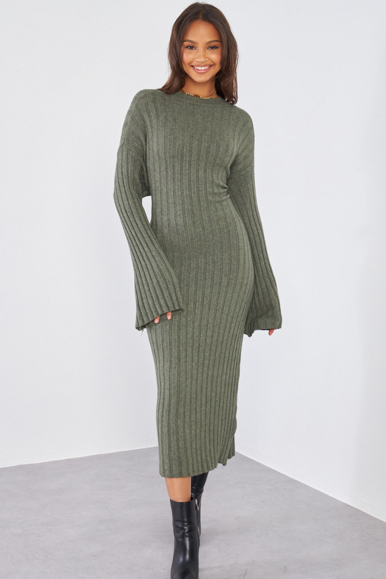 Robe kaki moulante longue côtelée