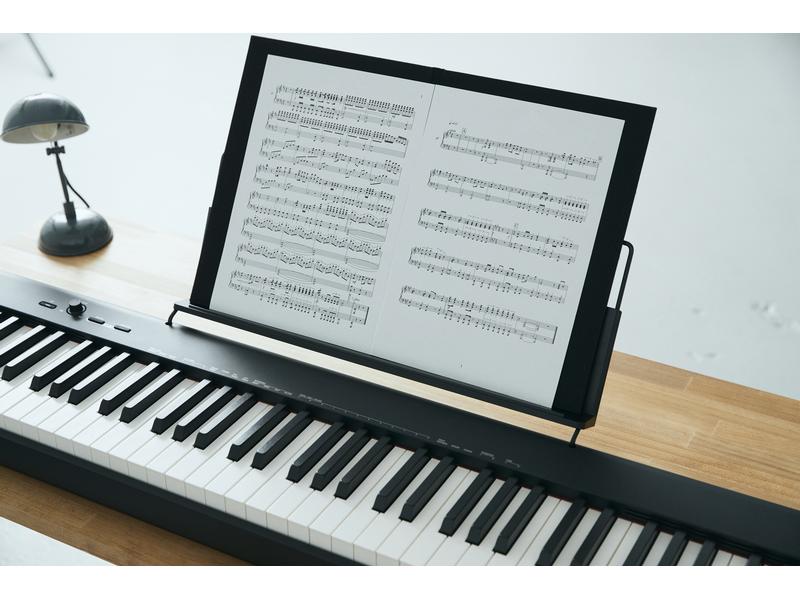 Casio E-Piano CDP-S110BK Schwarz Das Einsteigermodell der CDP-S Digitalpiano-Serie mit gewichtetem Scaled-Hammer-Action-Keyboard II mit 88 Tasten