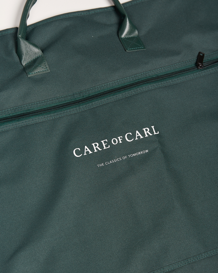 Care with Carl Garment Bag Classic Green