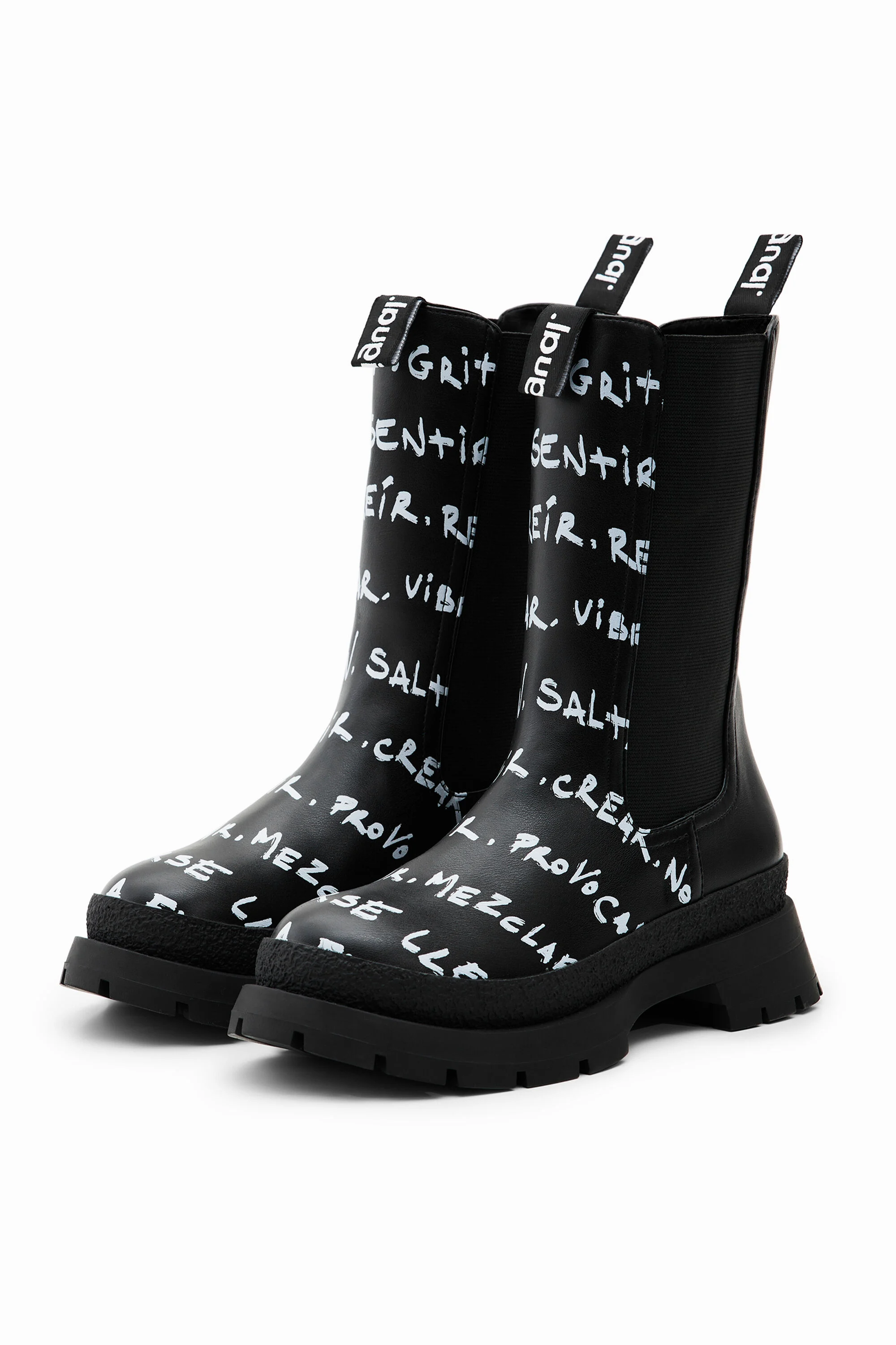 Mensagens de botas Chelsea altas