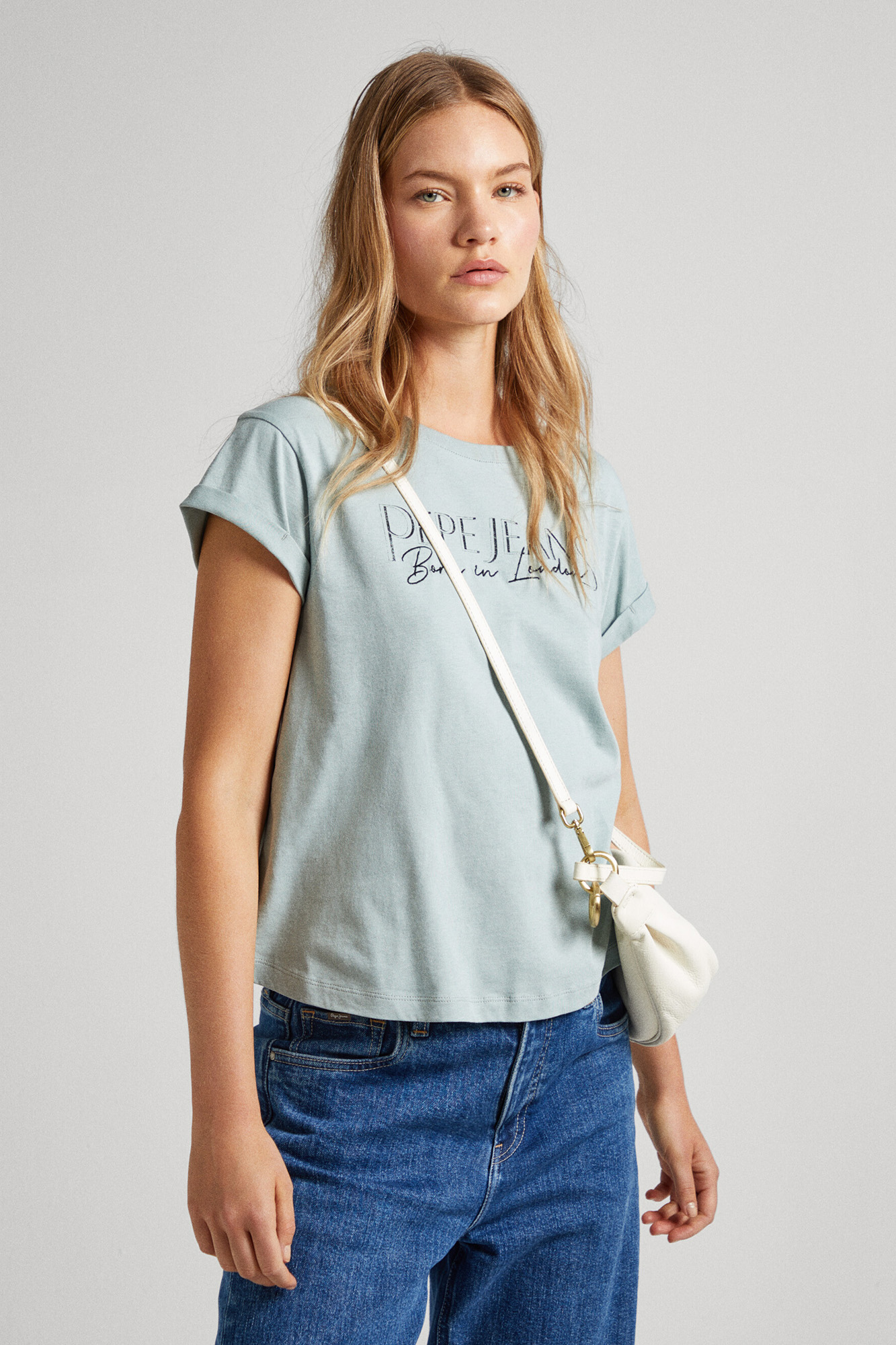 Camiseta de algodão com estampa de logotipo