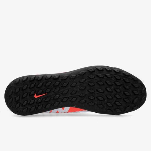 Nike Mercurial Vapor 15