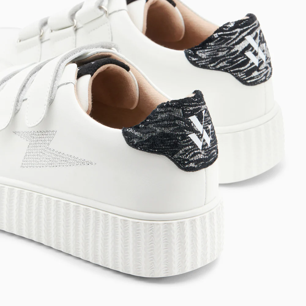 Sneakers-Baskets éclair Damia blanc et noir imprimé zèbre à scratchs