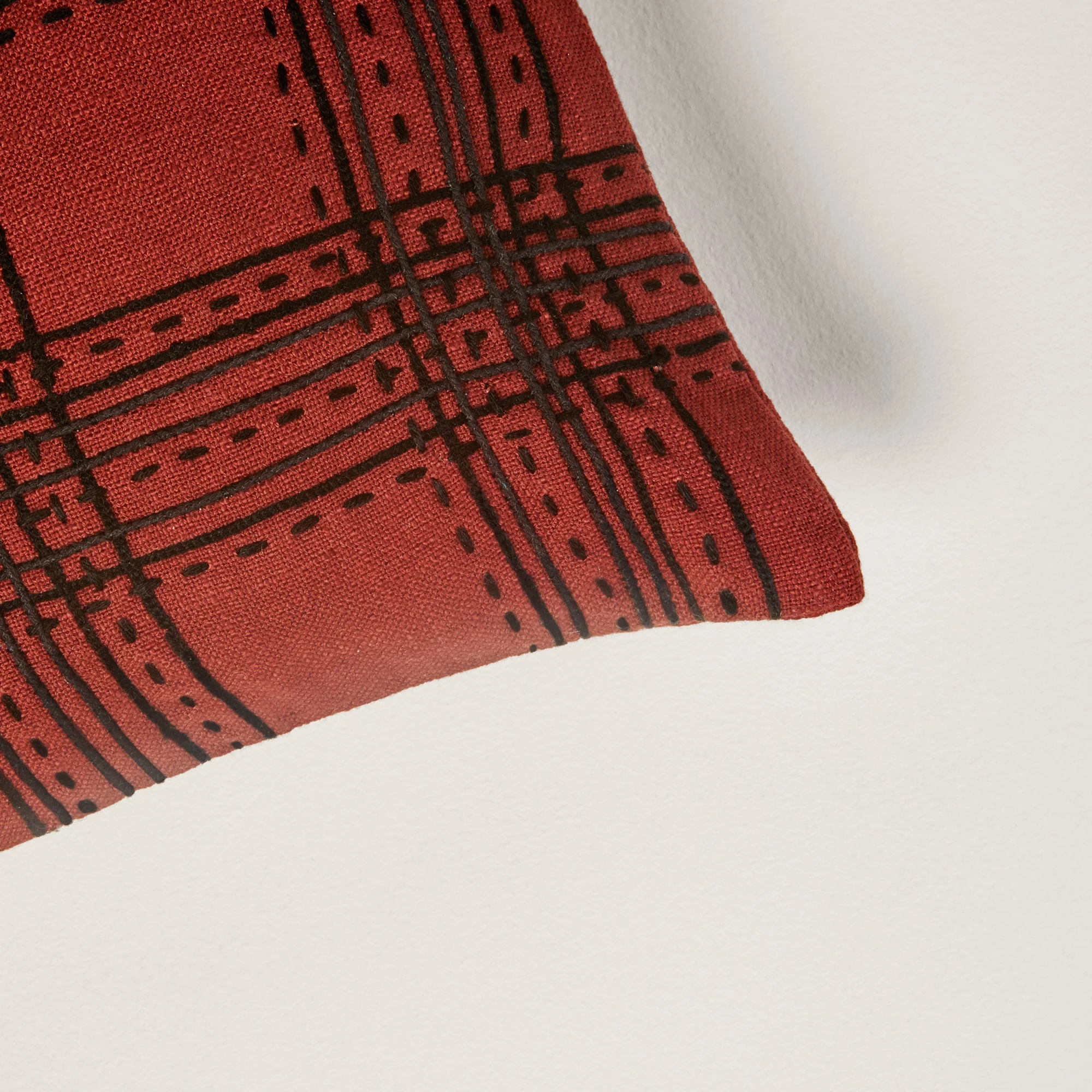 KENETH - Housse de coussin | Rouge