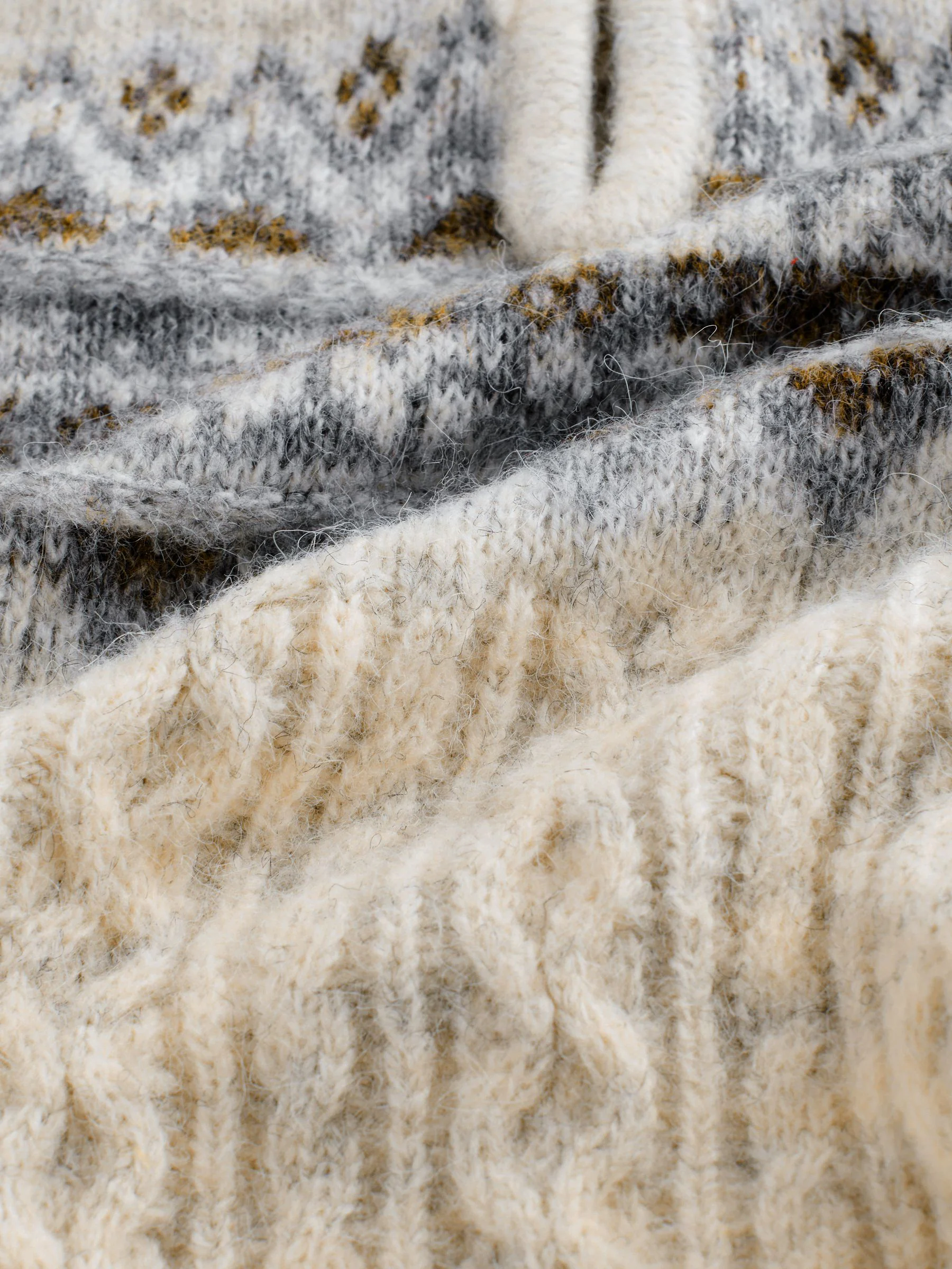 Ecru fairisle-motief  - Gebreide hondentrui