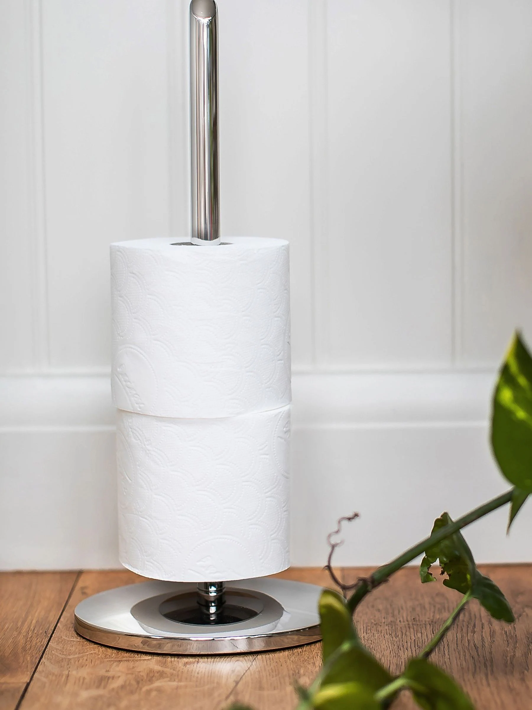 Robert Welch Oblique V vloertoiletrolhouder