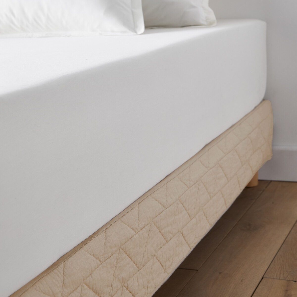 LA REDOUTE INTERIEURS<br>Grade de cama acolchoada Zig-Zag Scenario