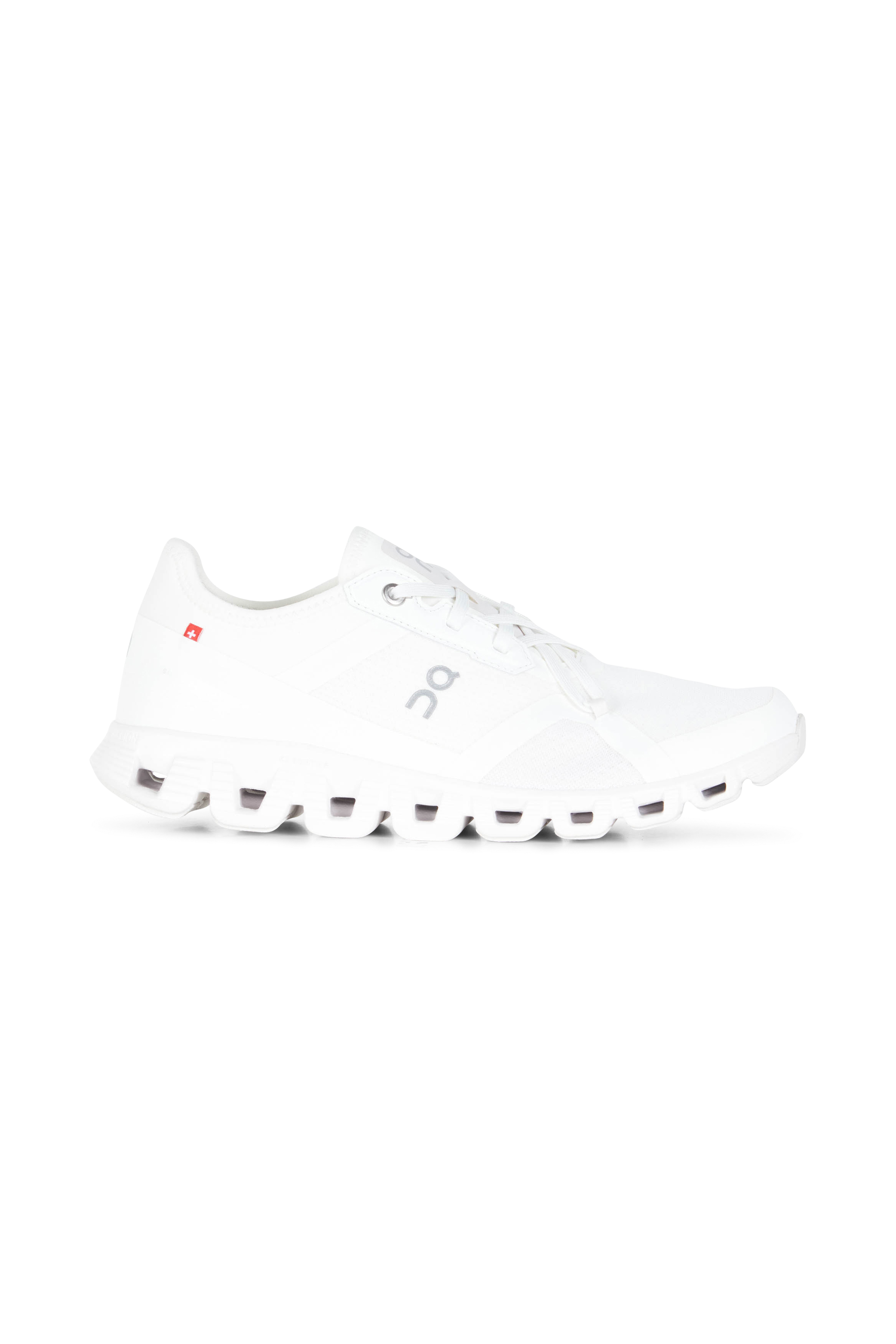 ON Baskets  Cloud X 3 AD Blanc